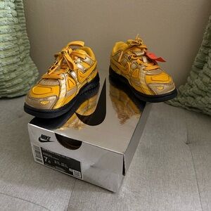 Toddler NIKE x Off-white| Size 7c | Gently Worn |